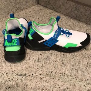 Nike Low Top Air Huarache